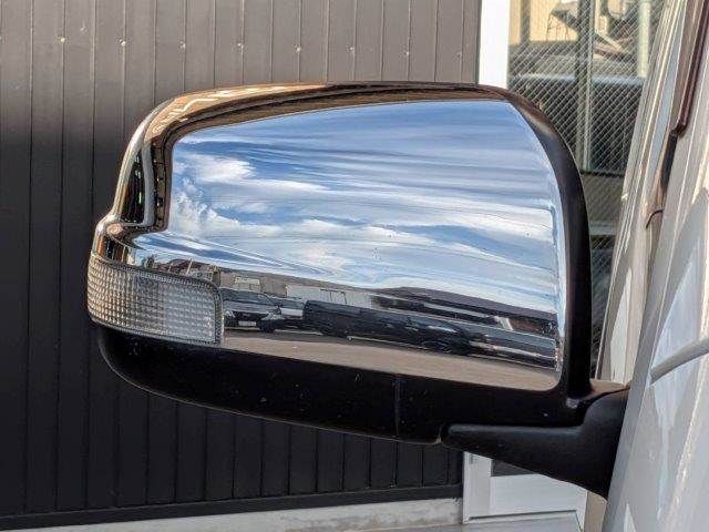 NV350 CARAVAN 4WD