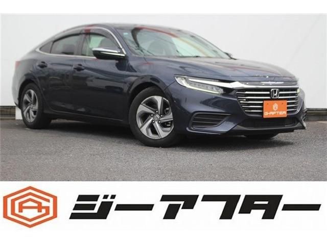 INSIGHT sedan