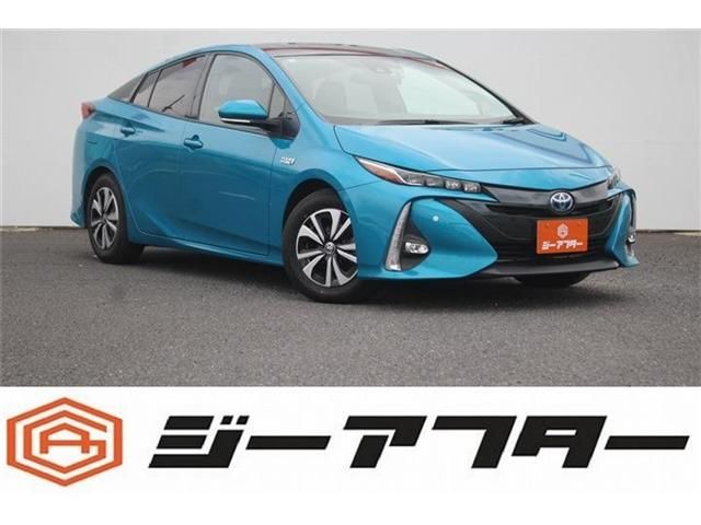 PRIUS PHV