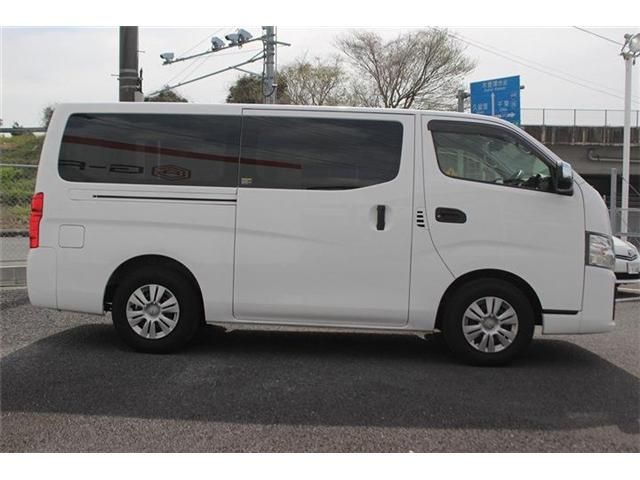 CARAVAN van 2WD