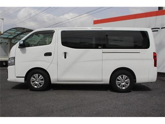 CARAVAN van 2WD