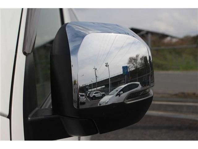 CARAVAN van 2WD