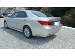 CROWN sedan hybrid