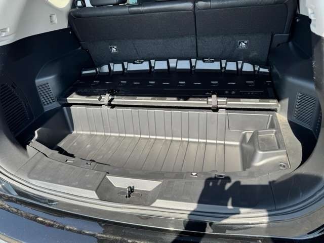 X-TRAIL HYBRID 2WD