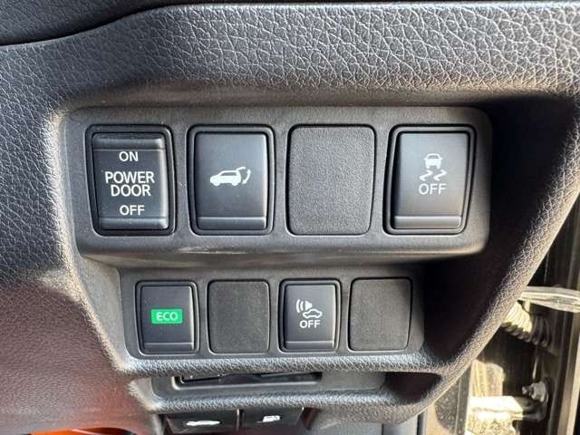 X-TRAIL HYBRID 2WD
