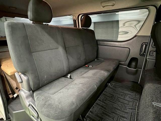 HIACE van 2WD