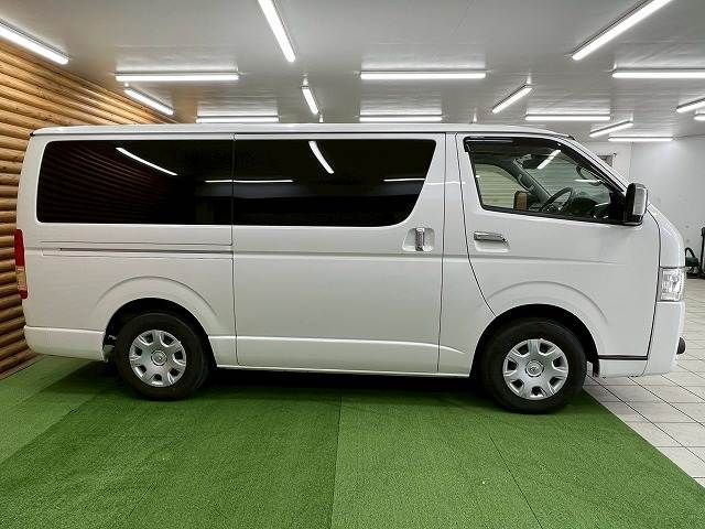 HIACE van 2WD