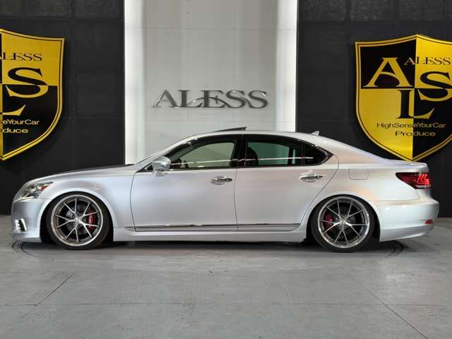 LEXUS LS460