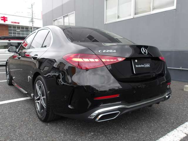MERCEDES BENZ C class sedan