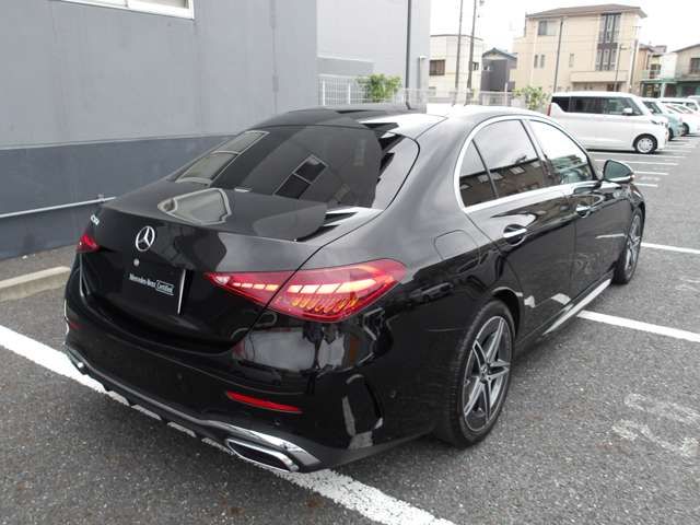MERCEDES BENZ C class sedan