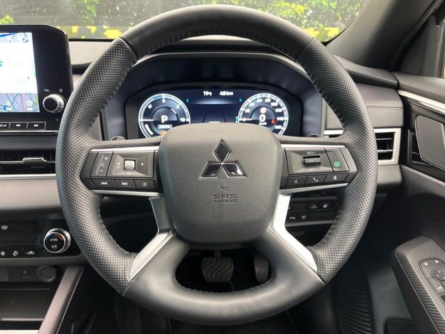 OUTLANDER PHEV