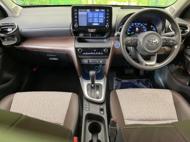 YARIS CROSS HYBRID
