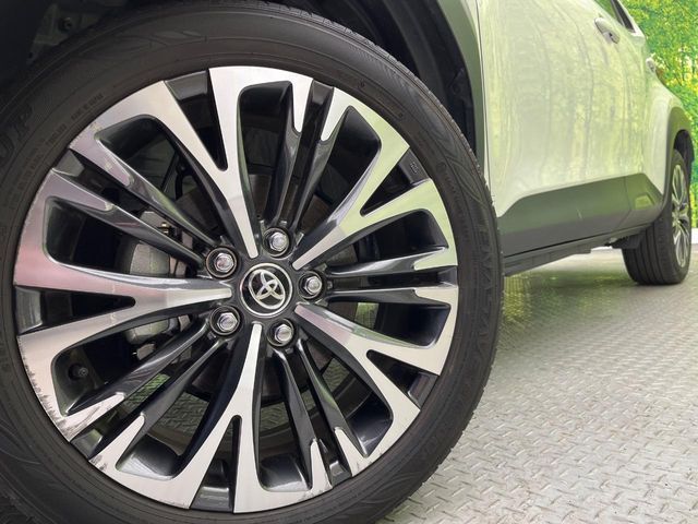 YARIS CROSS HYBRID