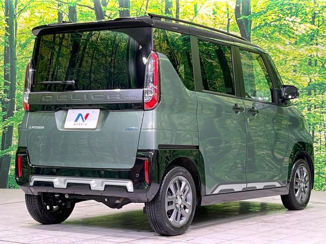 DELICA MINI