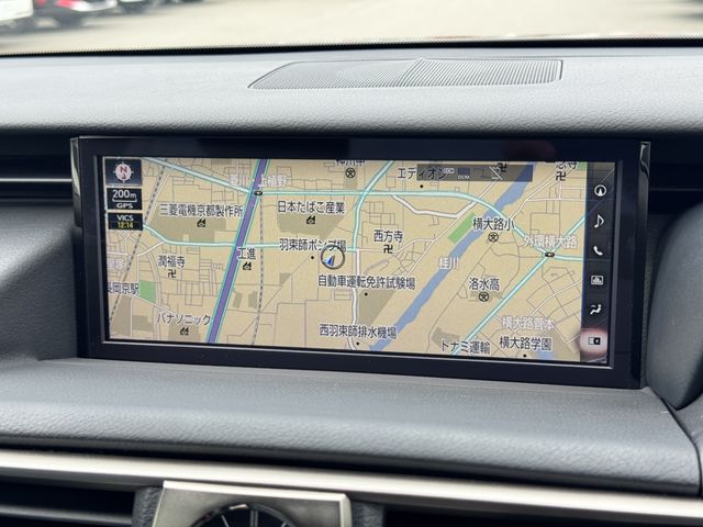 LEXUS IS300