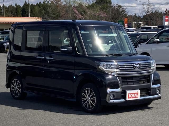 TANTO CUSTOM 4WD