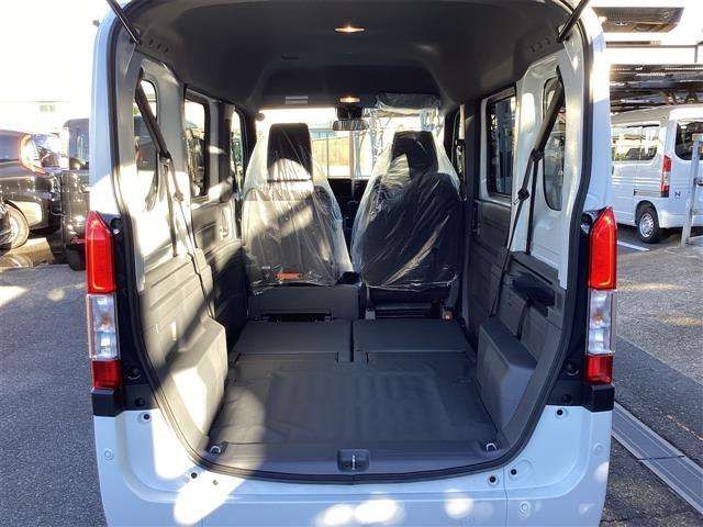 N-VAN