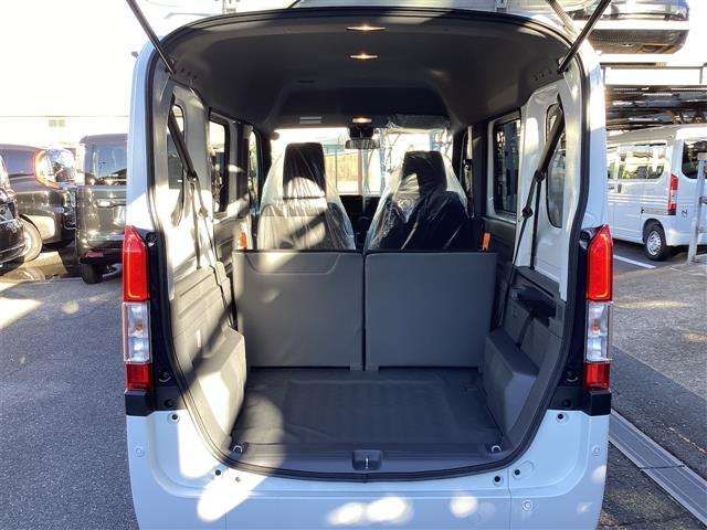 N-VAN