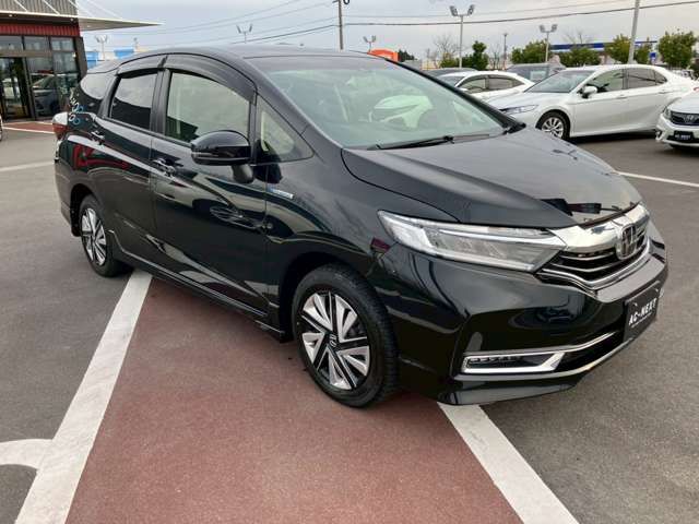 SHUTTLE HYBRID 4WD