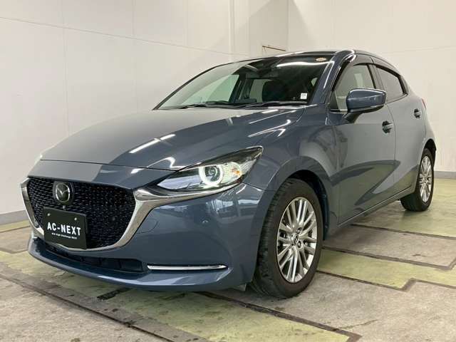 MAZDA2