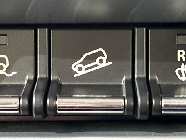 HUSTLER 4WD