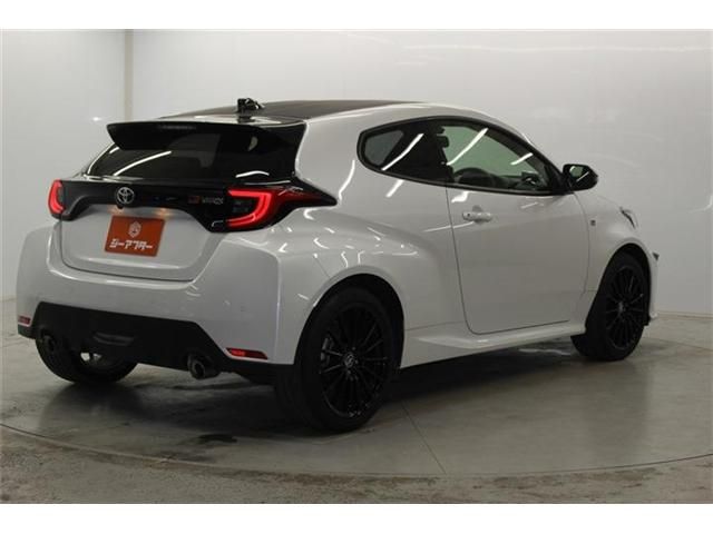 GR YARIS