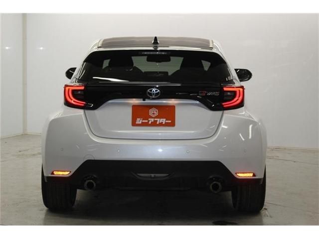 GR YARIS