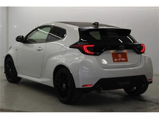 GR YARIS