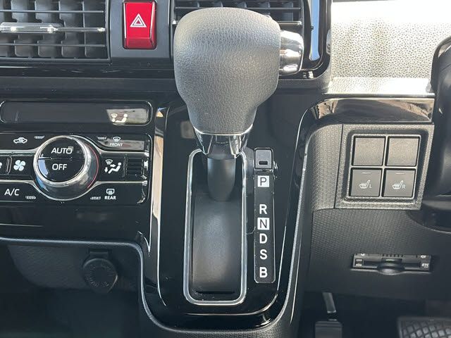 TANTO CUSTOM 4WD