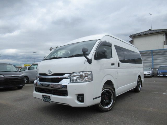 HIACE van 4WD