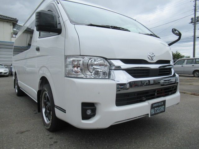 HIACE van 4WD