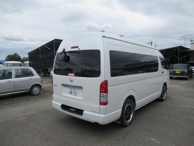 HIACE van 4WD