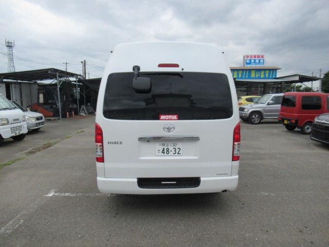 HIACE van 4WD