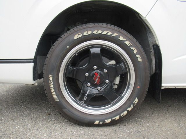 HIACE van 4WD