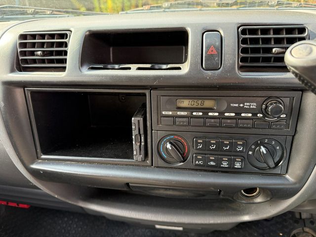 BONGO van 2WD