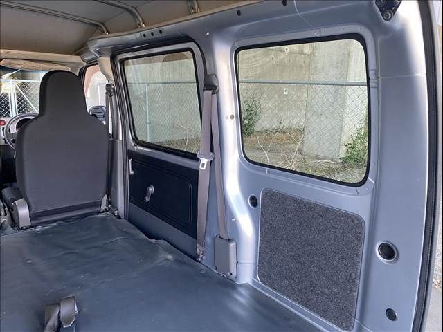 SAMBAR van