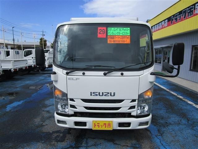 エルフ