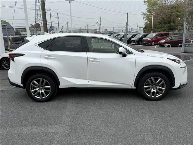LEXUS NX200t