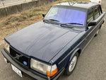 VOLVO 240 sedan