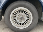 VOLVO 240 sedan