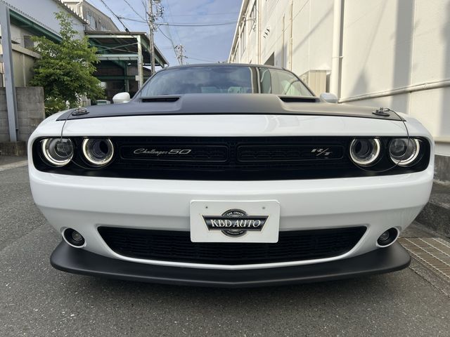 DODGE CHALLENGER