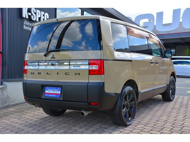 DELICA D:5 2WD