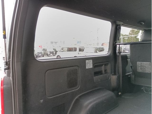 REGIUSACE van 4WD