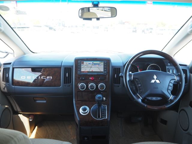 DELICA D:5 4WD