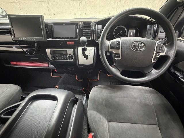 HIACE wagon