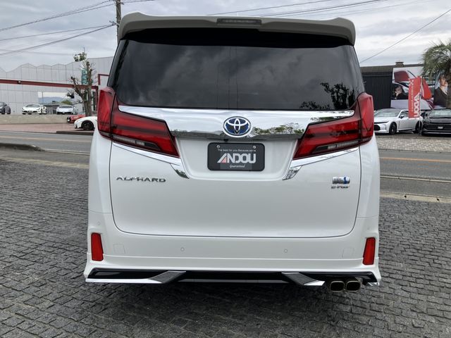 ALPHARD hybrid 4WD
