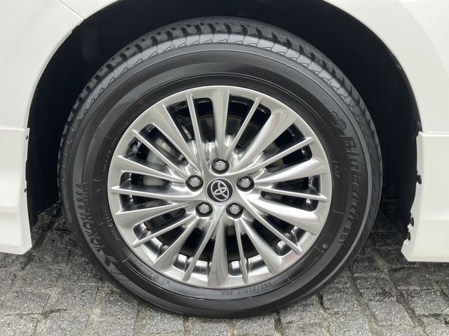 ALPHARD hybrid 4WD