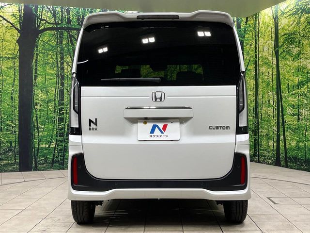 N-BOX CUSTOM