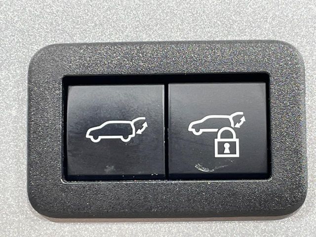 COROLLA CROSS HYBRID