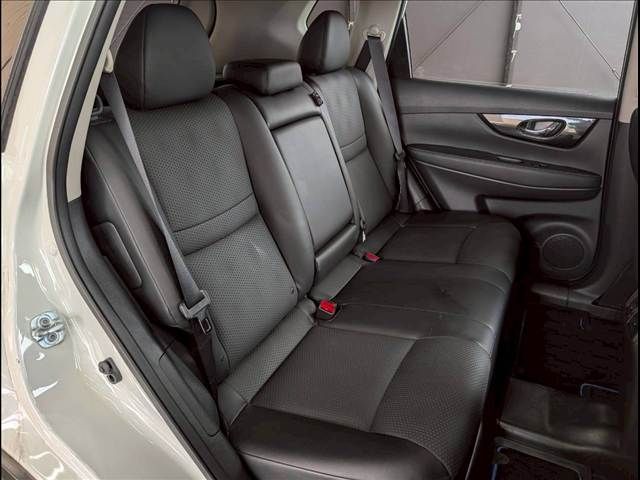 X-TRAIL HYBRID 4WD
